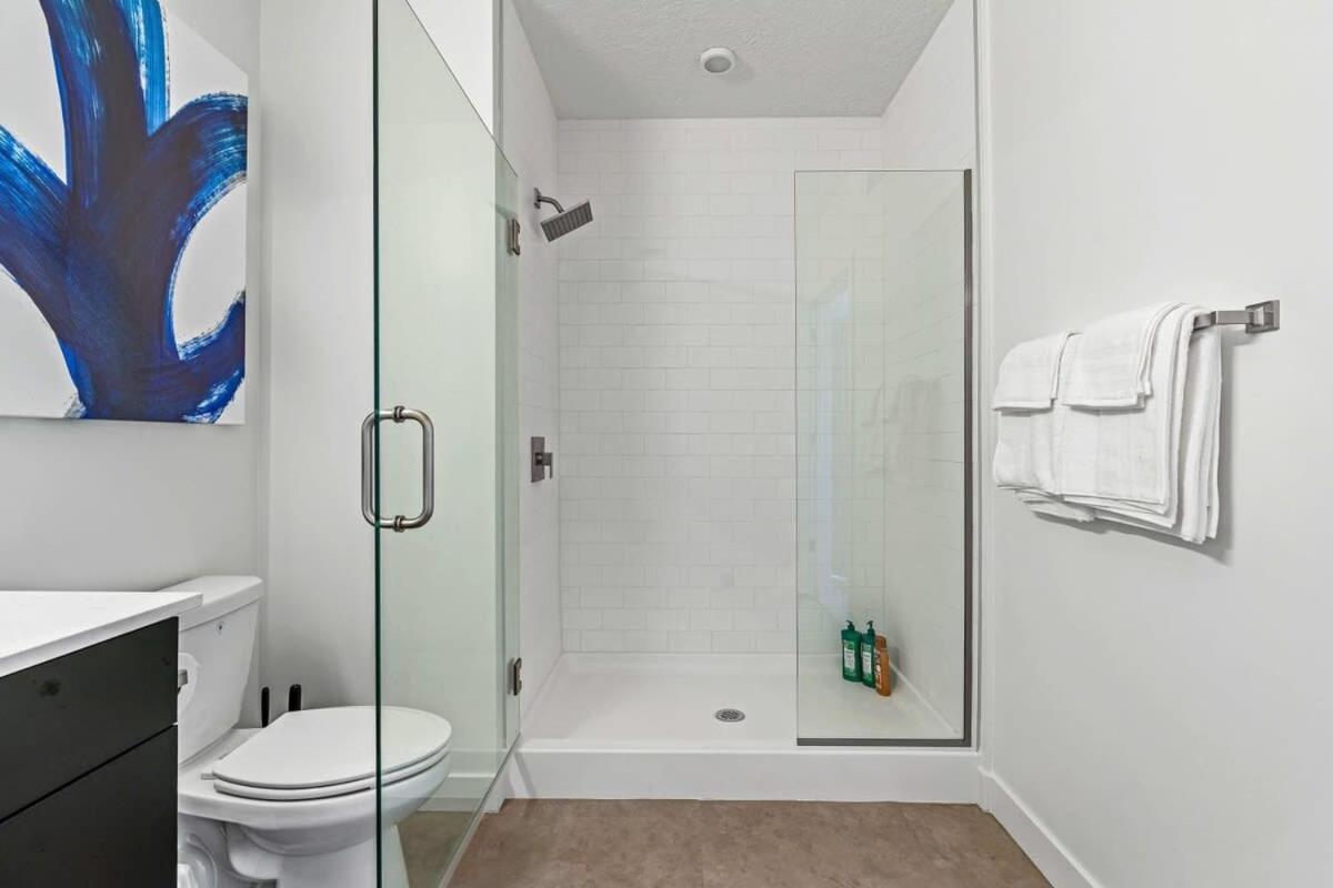 2Br Luxury Urban Escape Balcony & Fitness Center Apartment Salt Lake City Luaran gambar